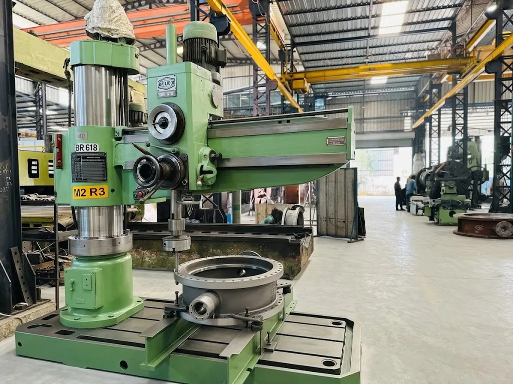 Radial Drilling Machine